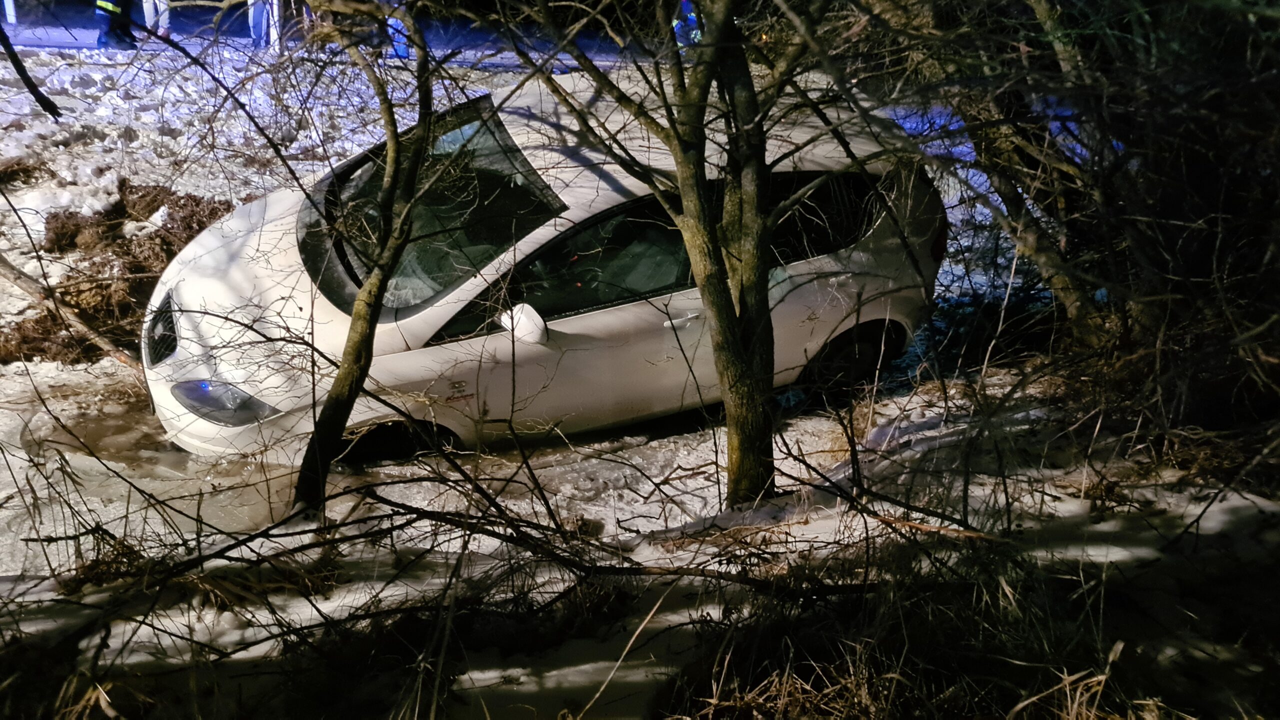 Fahrzeugbergung zwischen Weyersdorf und Hofstetten 04.01.2026